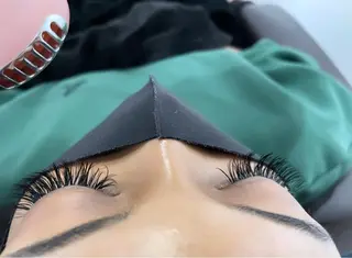 SESUNNY セサニー　SEIRAのマツエク・マツパデザイン