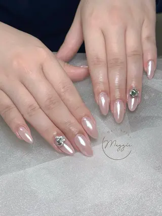 ネイル Maggie Nail🦩のネイルデザイン