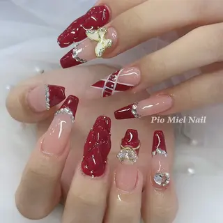 セミロング Pio Mielのネイルデザイン