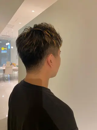 ショート AVANCE KAKOのヘアスタイル