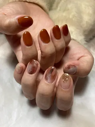 ネイル キラキラ オメメのネイルデザイン