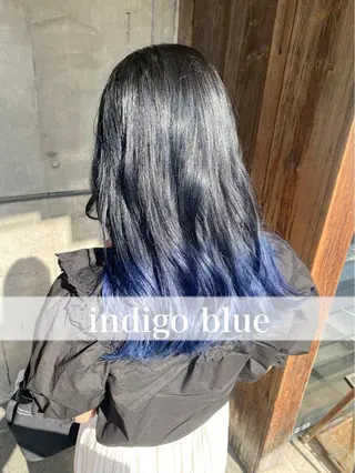 ロング 透け感ベージュ ／ミハルのヘアスタイル