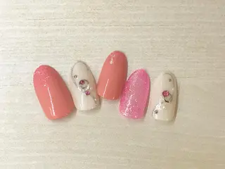 ネイル 山崎 みゆきのネイルデザイン