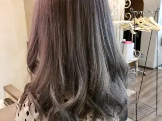 セミロング カラー Magic Mush のヘアスタイル