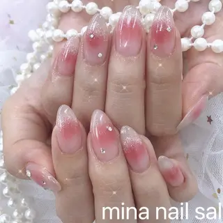 ネイル 🎀まゆ 🪽🐾のネイルデザイン