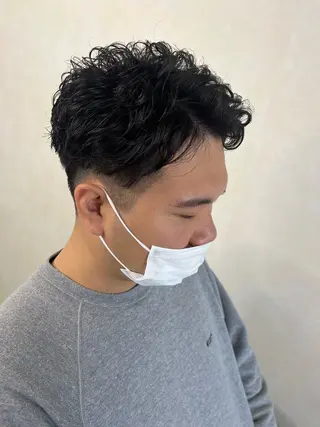 ショート パーマ メンズ ツイスパ✨ウルフ✨が 大得意‼️安田海斗のヘアスタイル