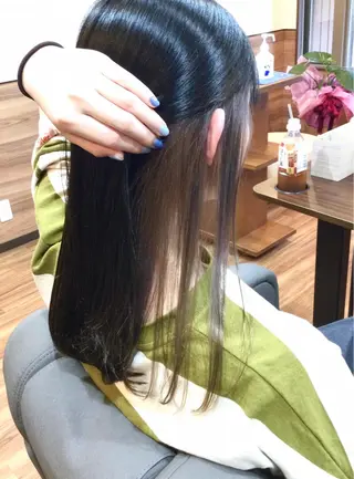 ロング カラー Annon プライベートサロンのヘアスタイル
