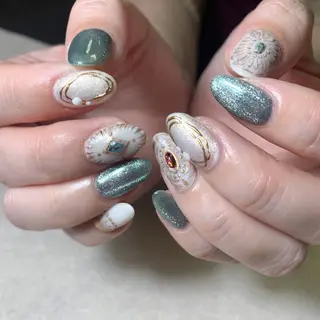 ネイル atelier　FIORITURA所属・FIORITURA aiのネイルデザイン