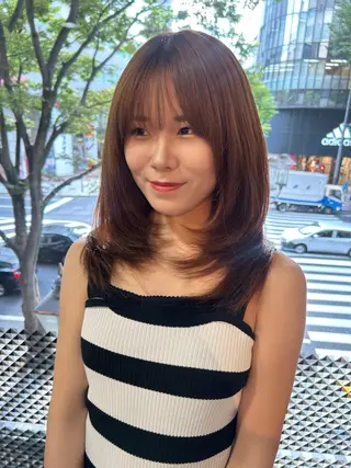 ミディアム 'AXISガスビル Rinのヘアスタイル