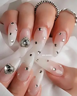 ネイル 3dパーツ/流行り 👧shushu❤️のネイルデザイン