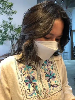 ミディアム カラー ヘアアレンジ LINKIE リンキーのヘアスタイル