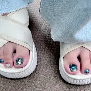 ネイル 新山 聖のネイルデザイン