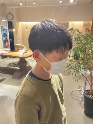メンズ キッズ 透明感カラー🫧/ レイヤー/髪質改善のヘアスタイル