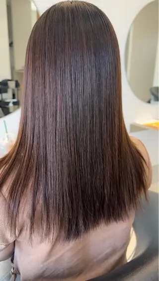 ミディアム 滑川 裕也のヘアスタイル