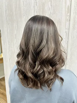 セミロング テーラヘアプラス　木更津２号店所属・渡邉 三香子のヘアスタイル