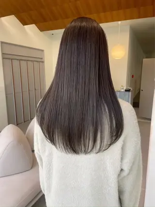 セミロング 💡レイヤーカット/ グレージュ松本隼人のヘアスタイル