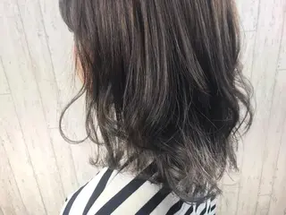 ミディアム カラー 田中 あかねのヘアスタイル