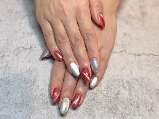 ネイル O. AYUMIのネイルデザイン