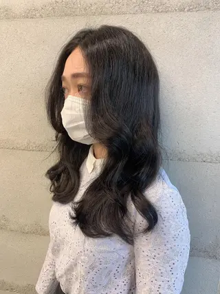 ミディアム カラー 透明感/オリーブ/ グレージュ/YUKAのヘアスタイル