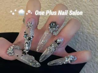 ネイル One Plus Nail Salonのネイルデザイン