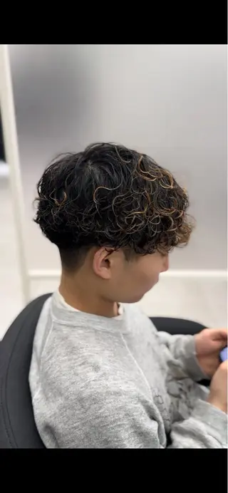 ショート パーマ geep yutaのヘアスタイル
