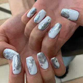 ネイル YUKIMO🍎名駅 /ニュアンスのネイルデザイン