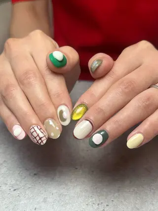 ネイル Nobody_ Karenのネイルデザイン