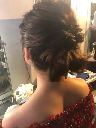 ヘアアレンジ SALOWIN三軒茶屋店所属・髪質改善/艶髪 やまなかのヘアスタイル