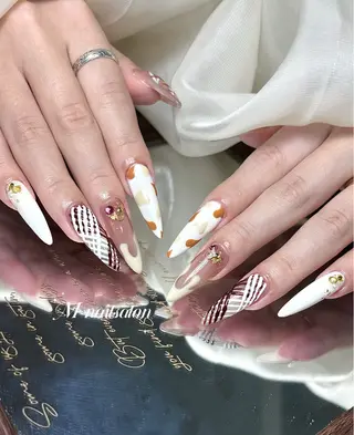 ネイル M🌷nail 長さだし専門店のネイルデザイン