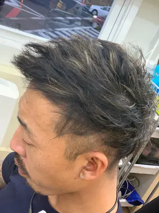 ショート カラー パーマ メンズ 鶴見 和美のヘアスタイル