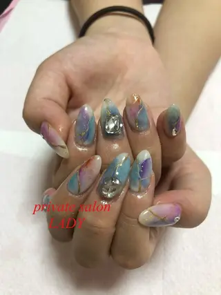 ネイル 桜田 麻菜のネイルデザイン