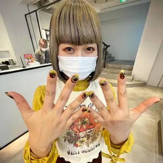ネイル 🎀ボブ+ハイトーン シュカ👶🏻のヘアスタイル