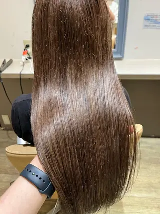 ロング カラー 中山 響希のヘアスタイル