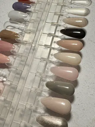 ネイル URAN 🌿のネイルデザイン