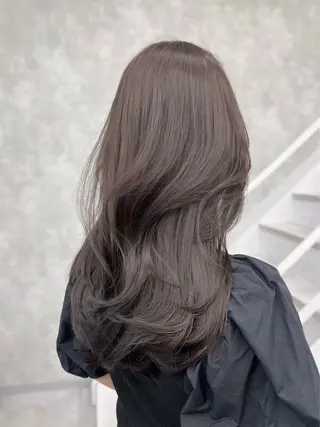 ロング 🚨メンズ曲がる 縮毛矯正りおん🚨のヘアスタイル