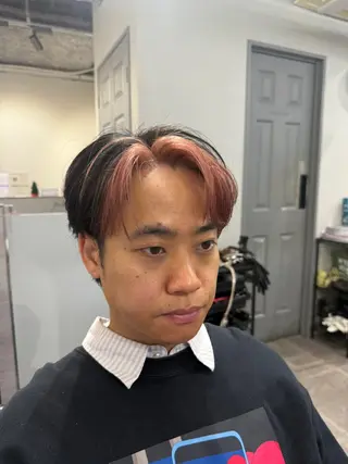 ショート カラー メンズ 髙橋 翔一のヘアスタイル