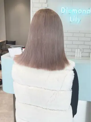 セミロング みなみ/ブリーチ/ ダイアモンドリリーのヘアスタイル