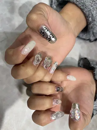 ネイル PlusOnenailsalon所属・粕屋ネイル＆耳つぼ 🫧Natsumiのネイルデザイン