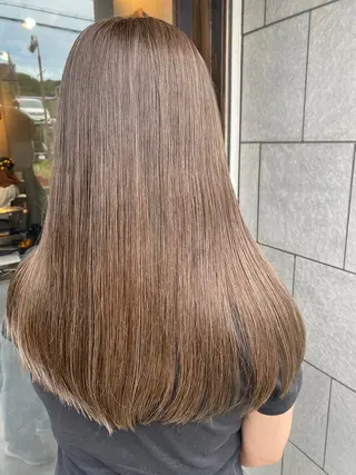 カラー SOLANA所属・寺本 玲花のヘアスタイル