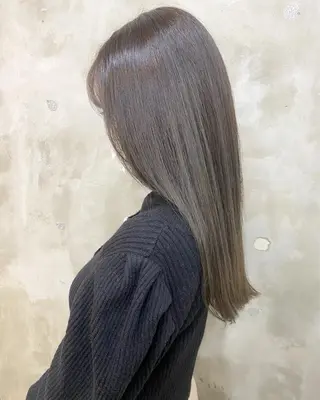 ロング カラー ヘアアレンジ 志賀 あずみのヘアスタイル