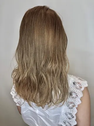 ミディアム 美髪改善×シールエク ステ/ヨシモトカンジのヘアスタイル