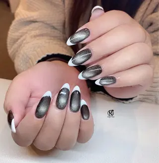 セミロング ZIN RUBYNAILのネイルデザイン