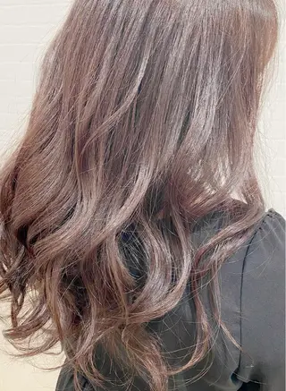 カラー GRANLUSSO 〜グランルッソ駅前店所属・木口 嘉美のヘアスタイル