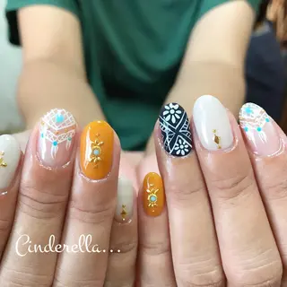 ネイル Nailroom. Cinderellaのネイルデザイン