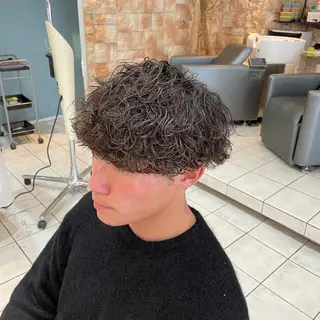 ショート パーマ メンズ シャドウパーマ/縦落 ちパーマ 大久保拓実のヘアスタイル