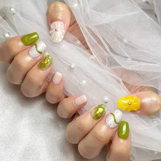 ネイル 児玉 茉緒のネイルデザイン