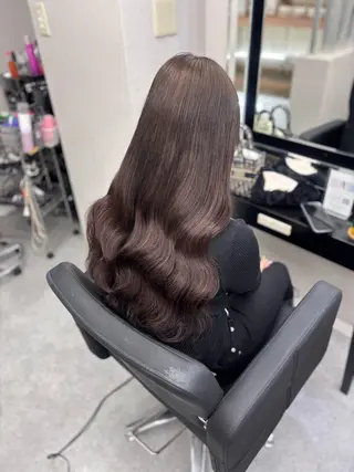 ロング カラー ALPHA りくやのヘアスタイル