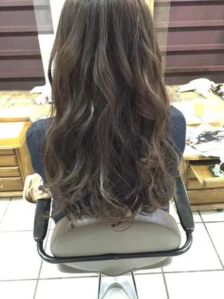 ミディアム セミロング ロング カラー _sugosu_所属・西村 達哉のヘアスタイル