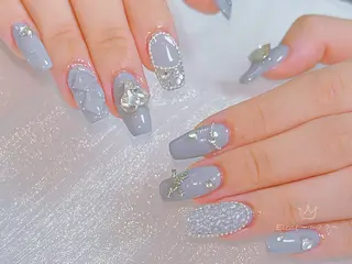 ネイル ネイルサロンエクラ 🫧Shizukaのネイルデザイン