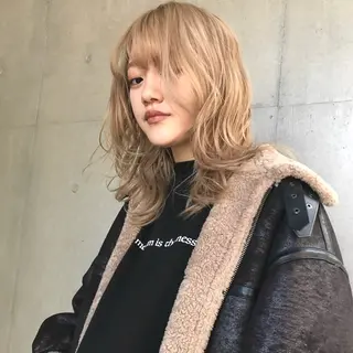 セミロング カラー bloc japon所属・ﾌﾞﾚｲｽﾞ˚✧₊⁎ ﾚｲﾔｰToriのヘアスタイル